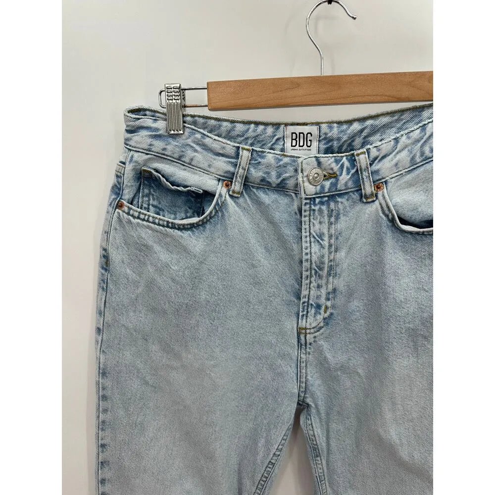 Urban Outfitters BDG Jeans Women 29 Blue Mom High-Rise Light Wash Denim - Image 5