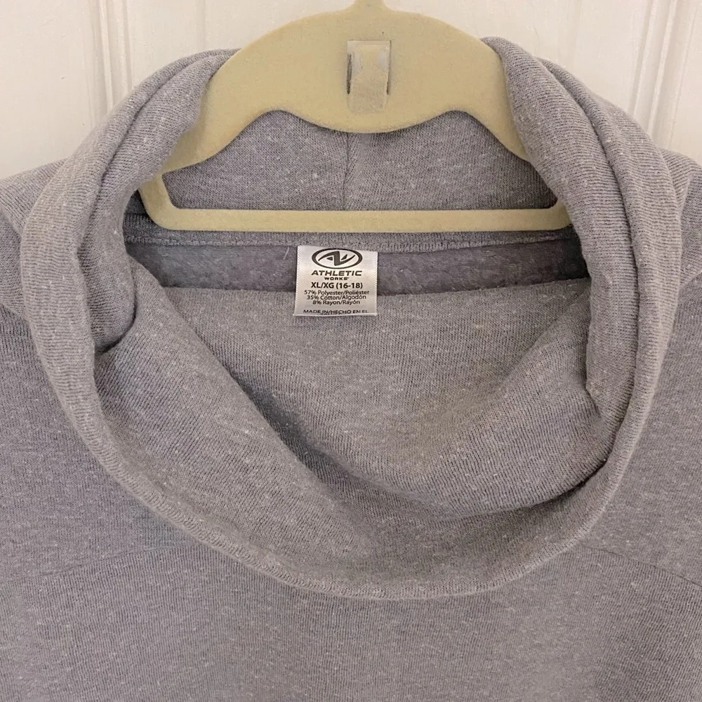 Athletic Works Turtleneck Sweatshirt with Thumbholes - Image 5