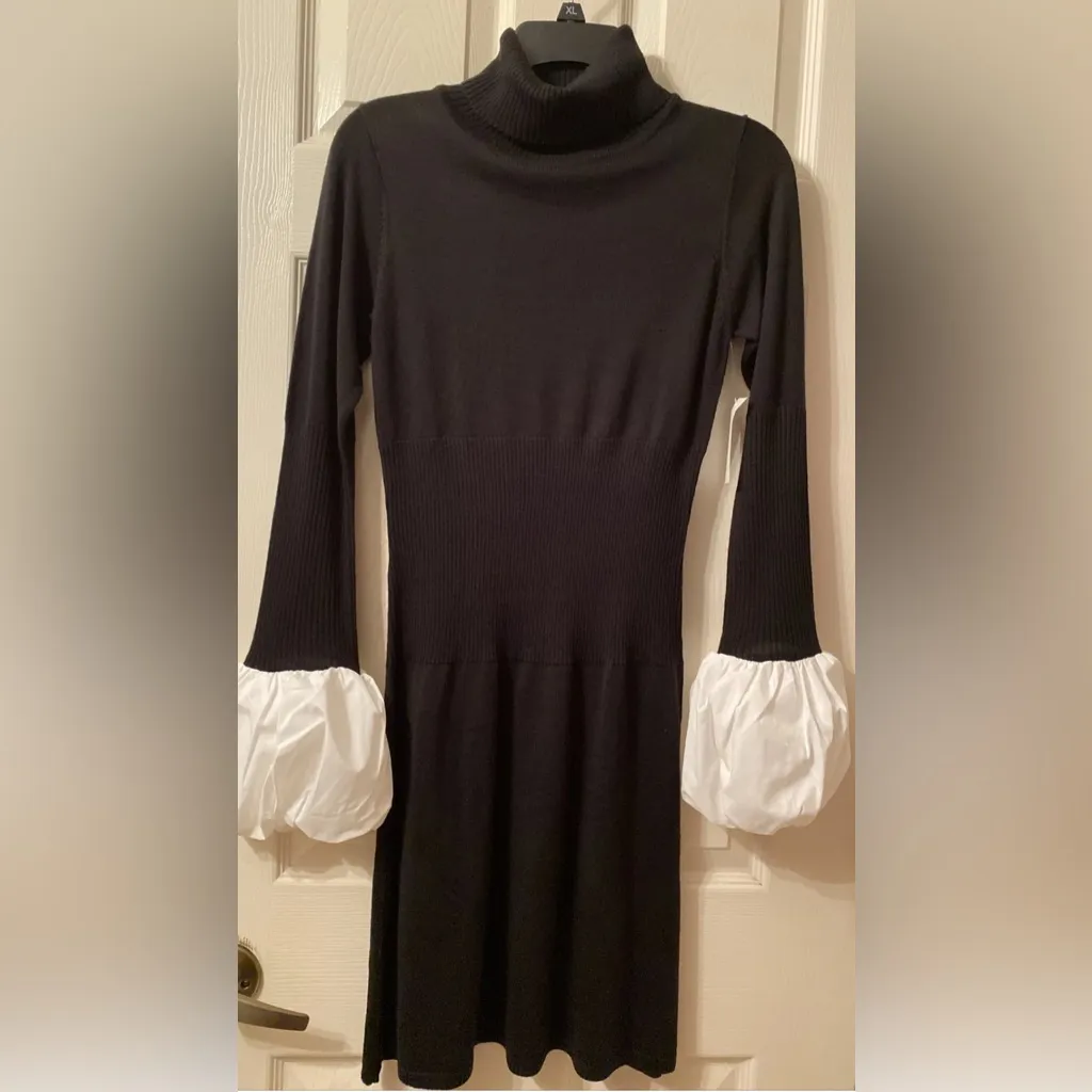 Turtleneck Sweater Dress Black
Ladies Medium 100% Acrylic Black - Image 2