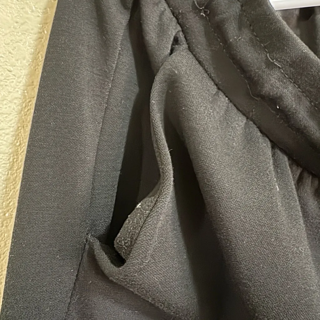 Torrid Black Garment - Image 4