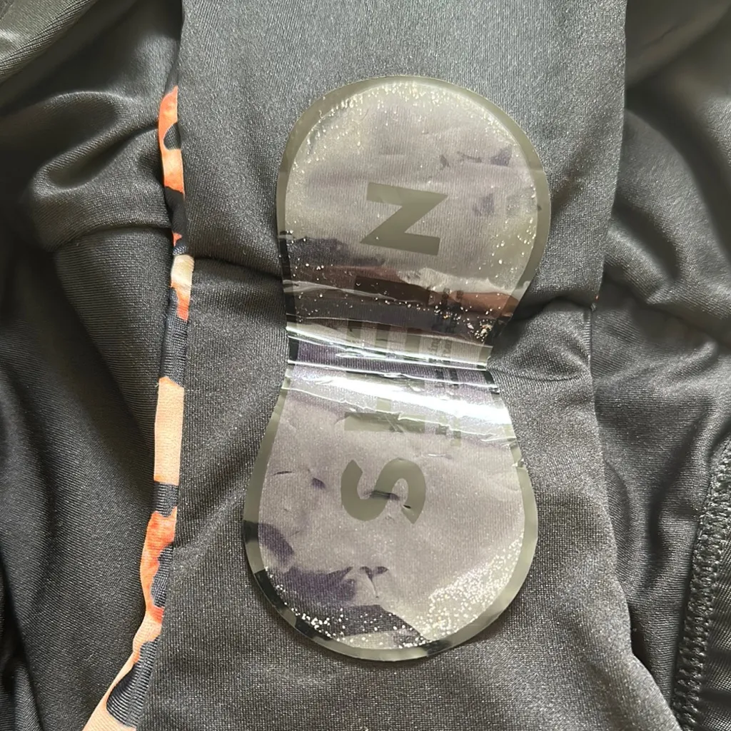 SHEIN Leopard Print High-Waisted Bikini Bottoms - Image 4