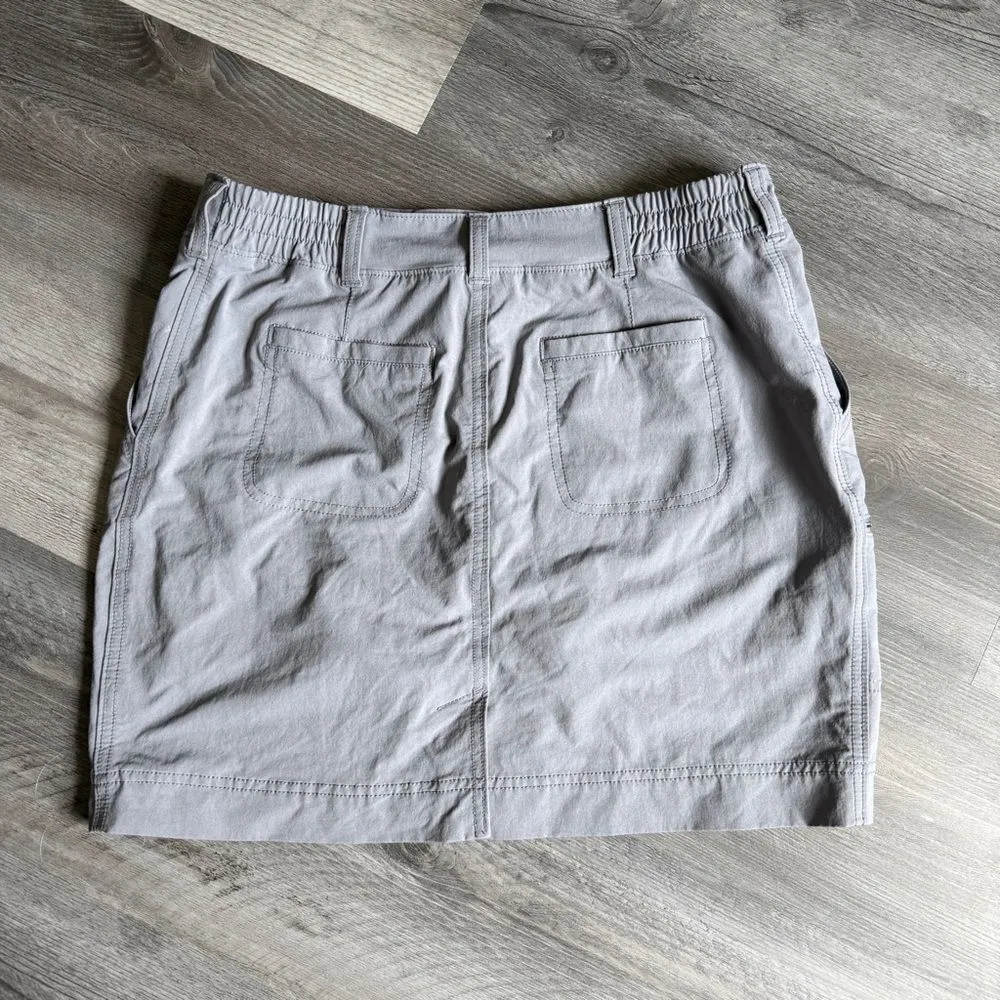 Athleta Skort Gray 6 Skirt Shorts Athleisure Athletic Stretchy Comfy - Image 7
