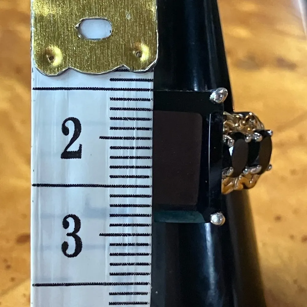 Natural Black Spinel Sterling Silver Cocktail Ring Size 7 - Image 7