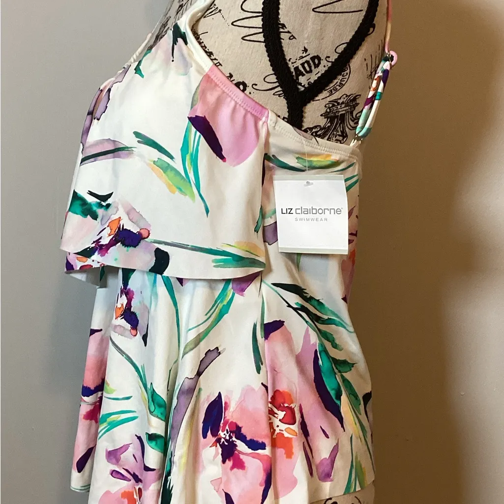 🩵NWT🩵 TANKINI by LIZ CLAIBORNE SEPARATES ROMANTIC FLORAL BUILT IN BRA TOP Sz 6 - Image 4