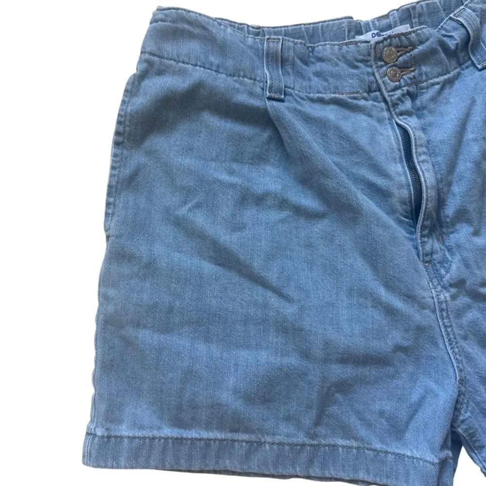 Levi’s Blue Light Wash Shorts Sz 10 High Waist Denim Casual - Image 3