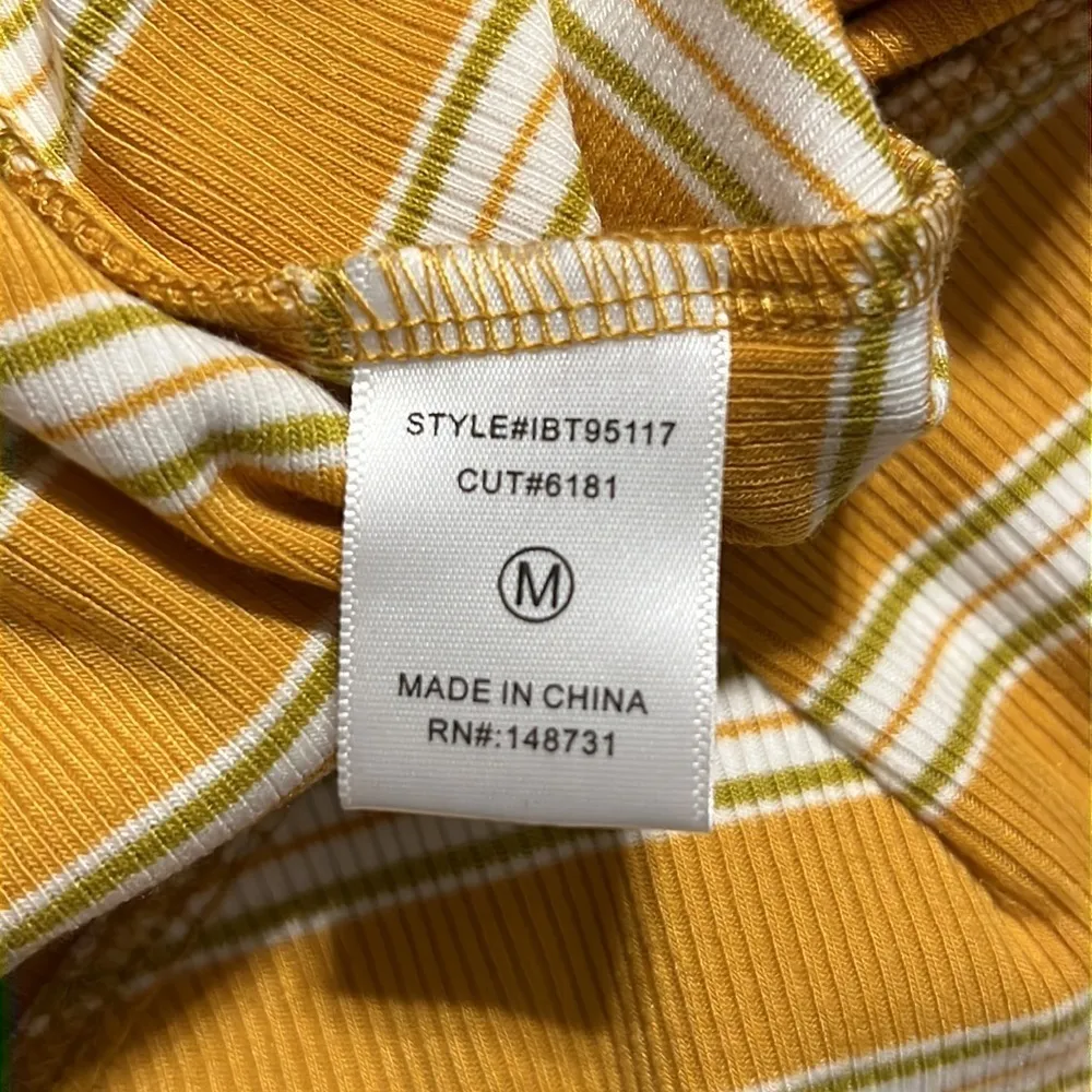 Blue Blush honey stripe knit bodysuit size medium adjustable strap deep v neck - Image 9