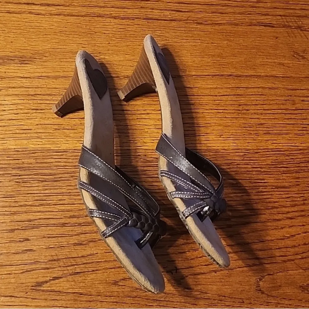 👁️👁️👁️3 for 12$👁️👁️👁️Women's Union Bay Brown Braided Sandals-8.5 - Image 2