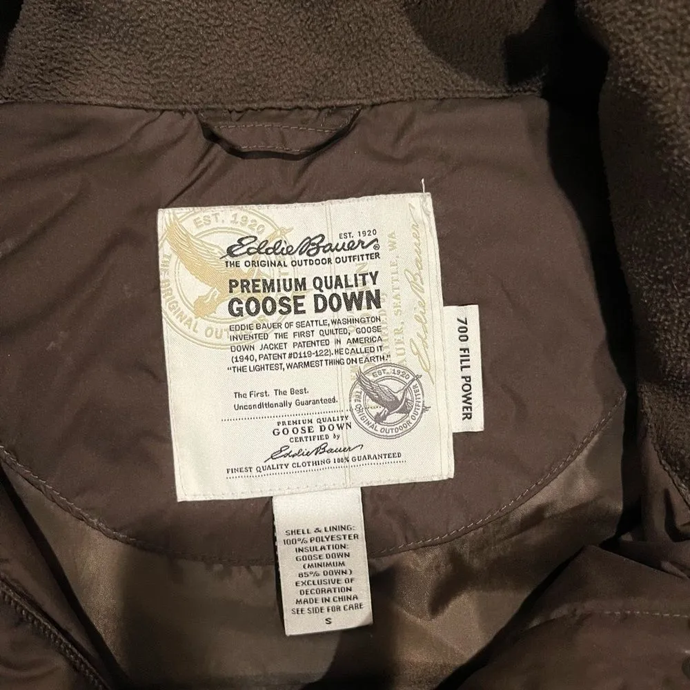 Eddie Bauer Chocolate Down Vest women size small 700 down - Image 2