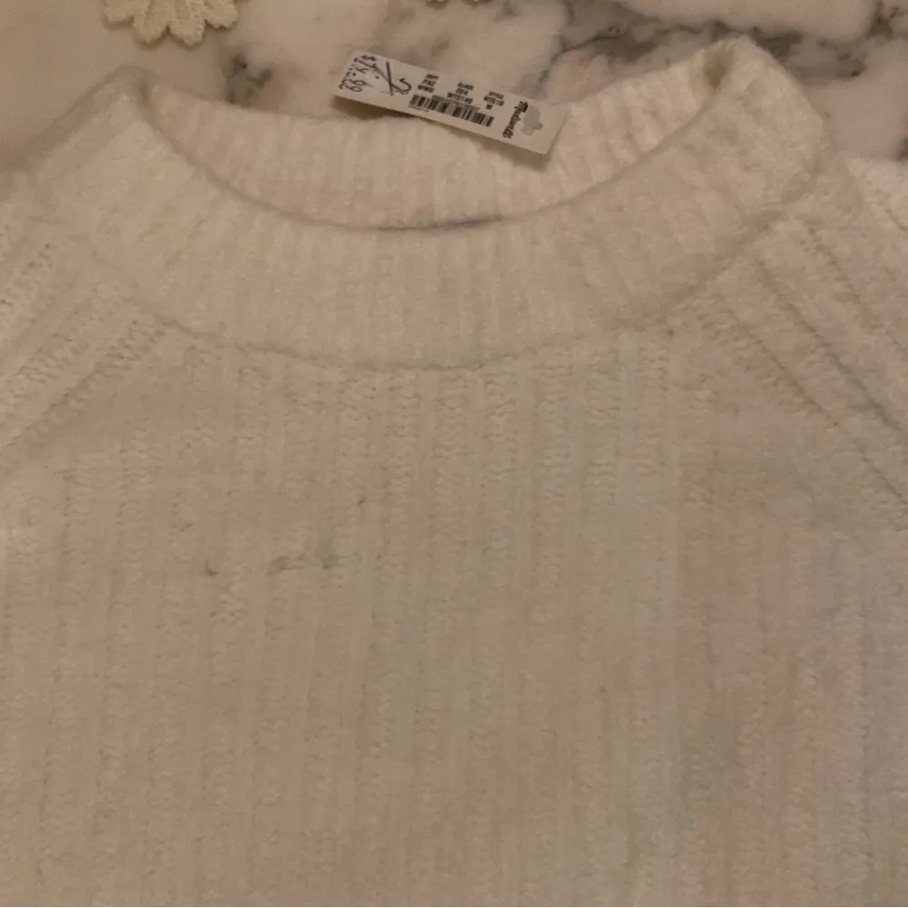 NWT Madewell Ribbed Cotton-Blend Sweater M box cut slice flower embroidery incl - Image 6
