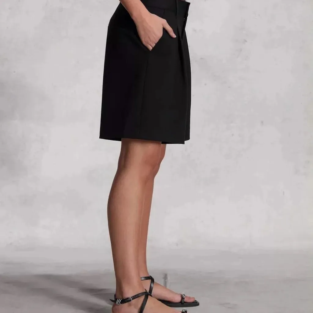 rag & bone Irina Wool Blend Tailored Shorts Black size 2 - Image 2