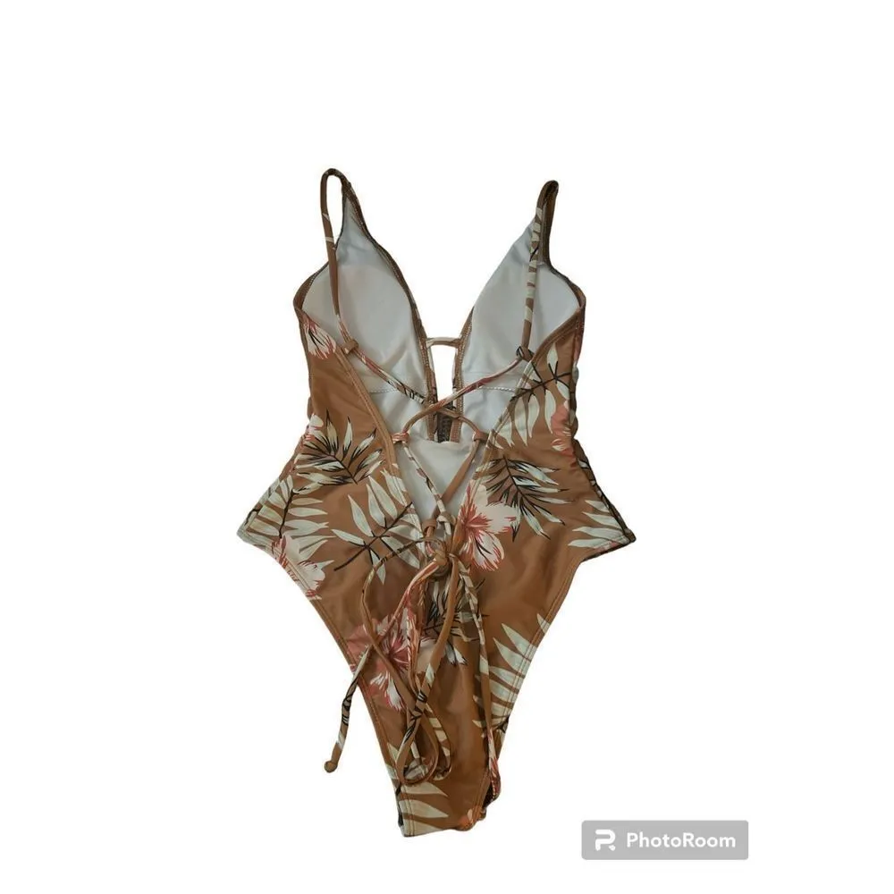 ✨Zaful Cinnamon flower one piece✨ - Image 8