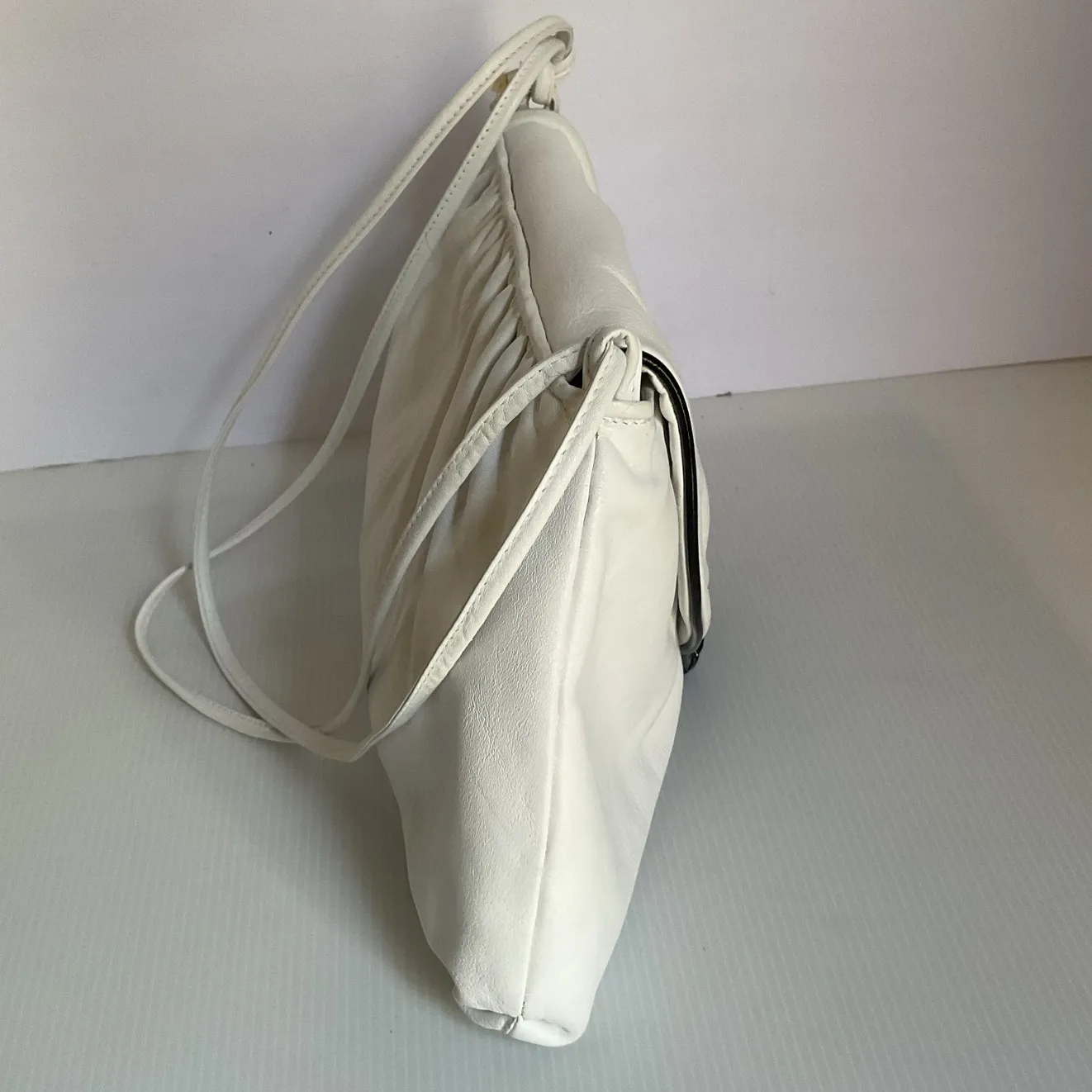 Vintage Aspects 90s Y2K Style White Faux Leather Shoulder Bag Ruched Flap Purse - Image 4