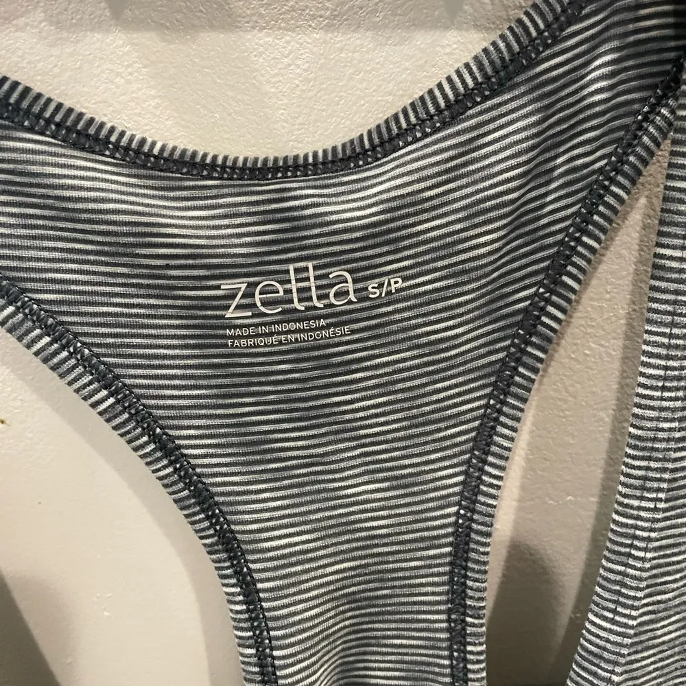 Zella Striped Workout Athletic Racerback Tank Top size Small - Image 5
