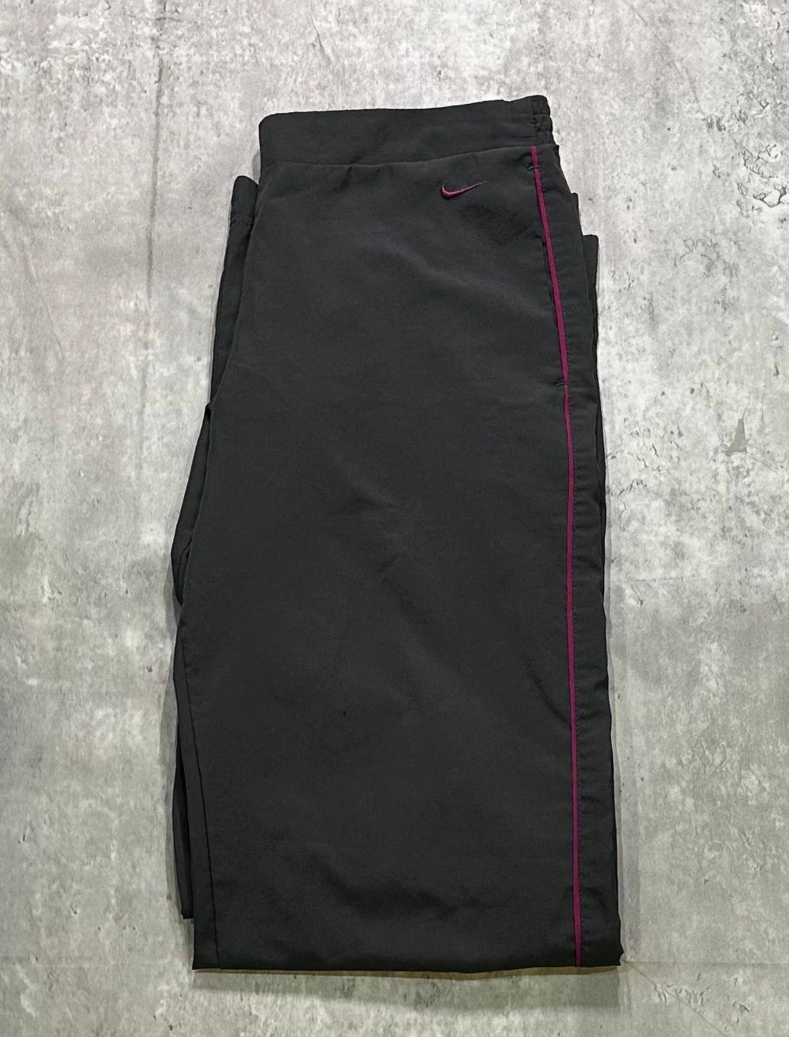 Nike Y2k  Grey & Pink Track Pants - Image 4