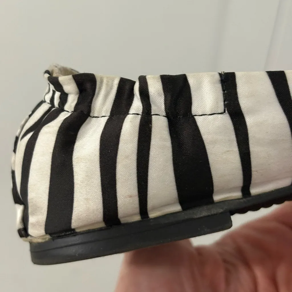 Mossimo Supply Co. Zebra Print Flats With Ruffle Trim Black Size 8.5 - Image 7