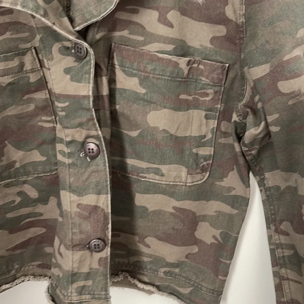 Sanctuary designed in LA. Camo‎ Jacket. Size XL - Image 3