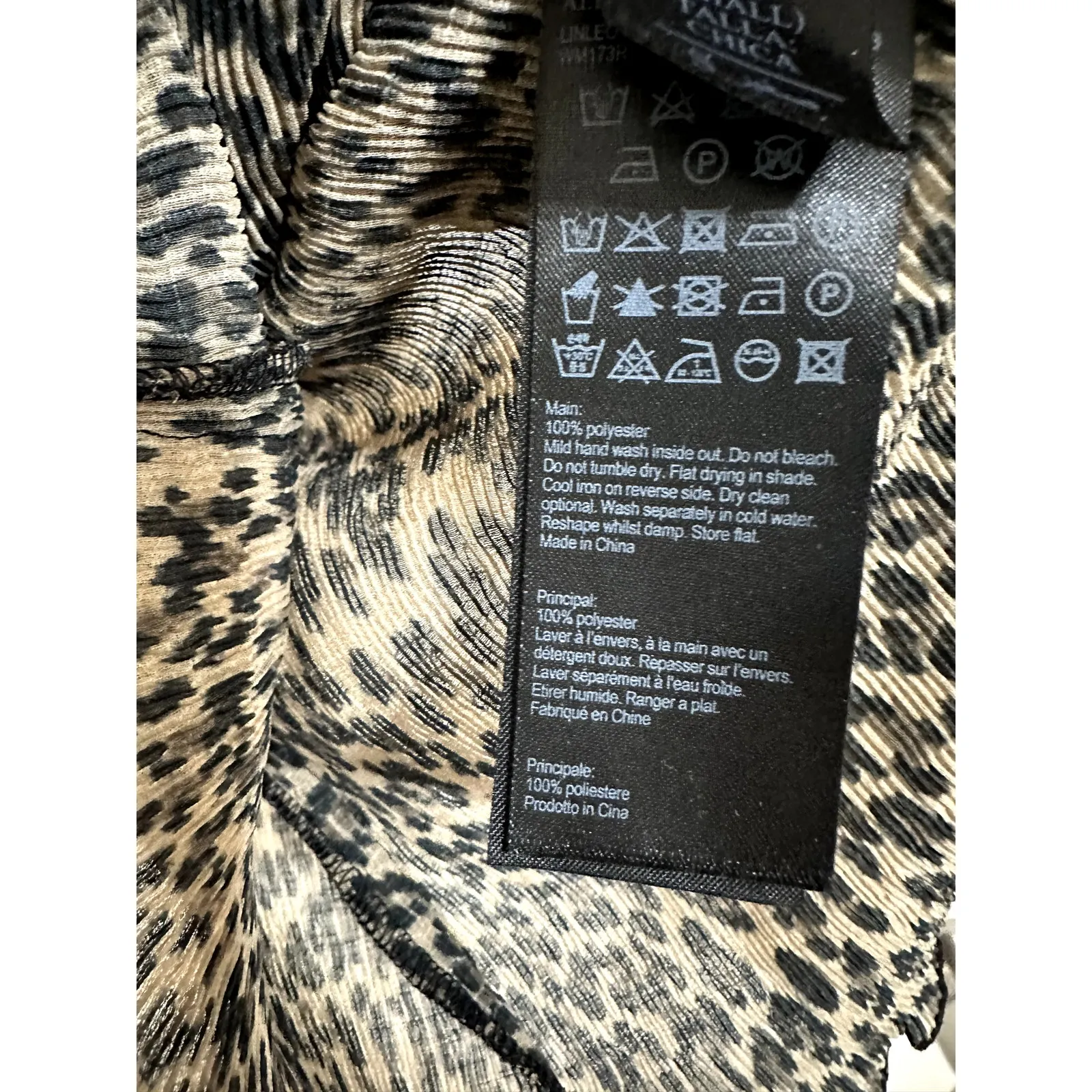 AllSaints Kiara linelo leopard long‎ sleeve mock neck ribbed tee size Small Black - Image 6