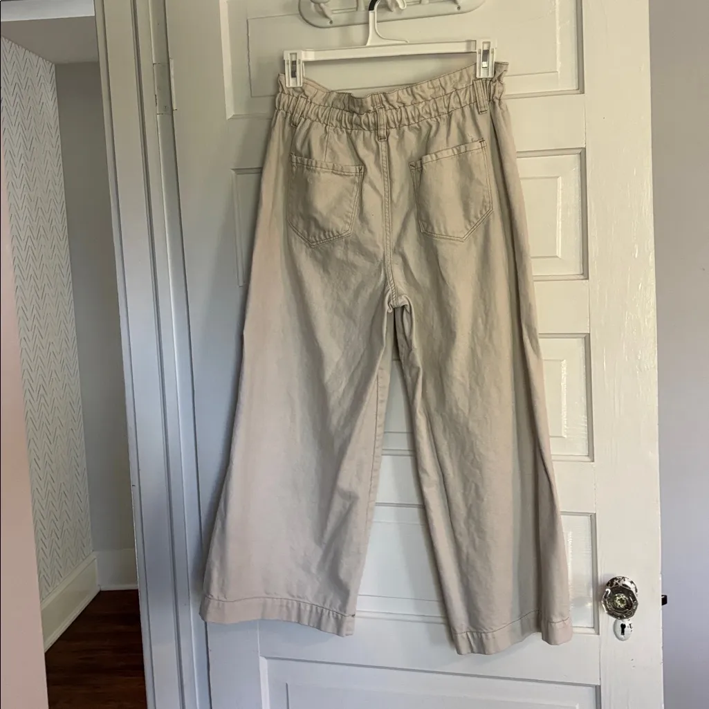 Kensie  Beige Wide-Leg Cropped Pants - Image 4