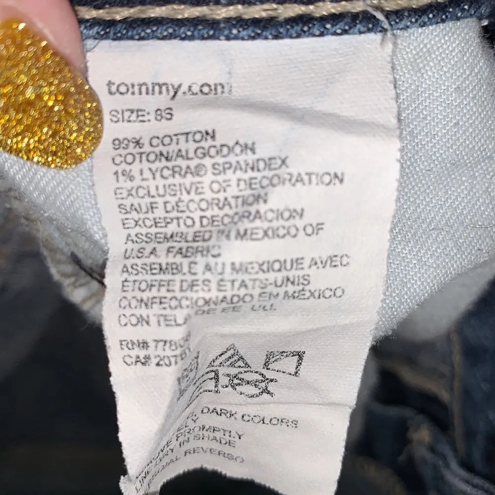Tommy Hilfiger boyfriend size 8 short jeans - Image 7