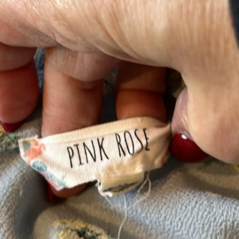 PINK ROSE Top Size Medium - Image 6