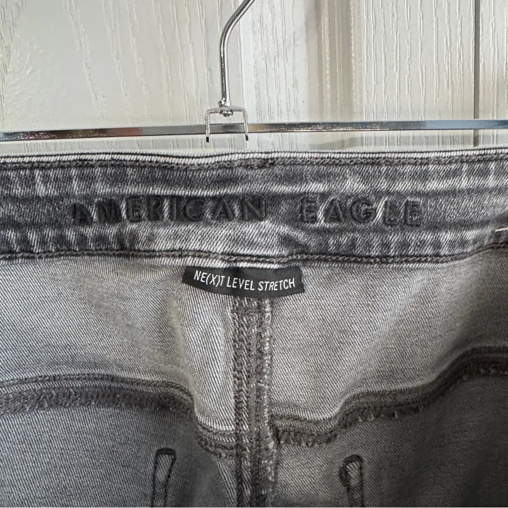 American Eagle ne(x)t level stretch super hi-rise jegging size 12 - Image 3