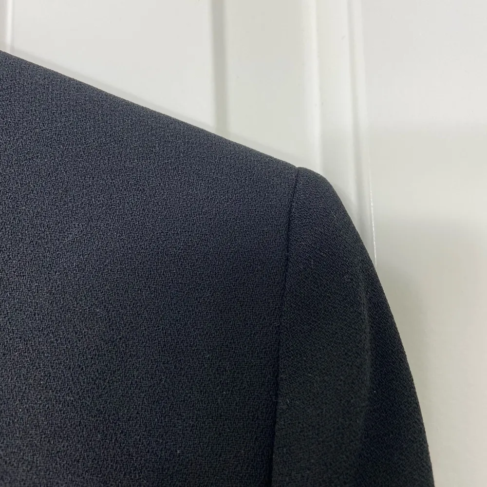 EUC Vintage Rena Rowan Essentials women's solid black lined blazer jacket size 8 - Image 5