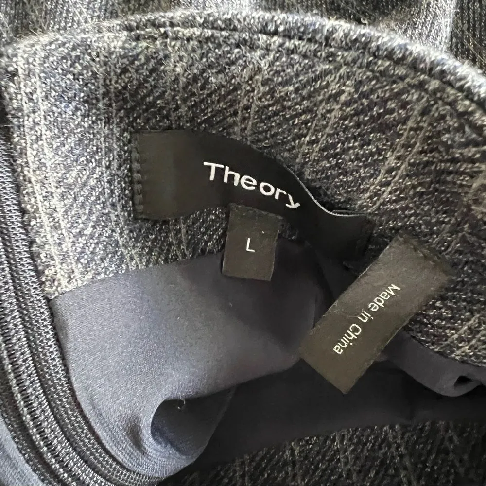 Theory Melbourne Gracila Gray Pinstripe Long Sleeve Mock Neck Wool Blend Top L - Image 9