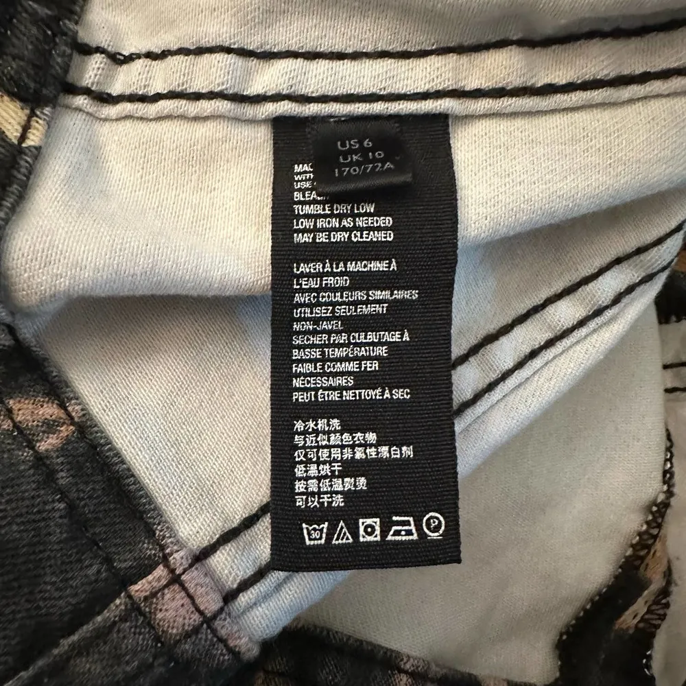 Free People black & orange tie dye denim mini skirt size 6 - Image 6