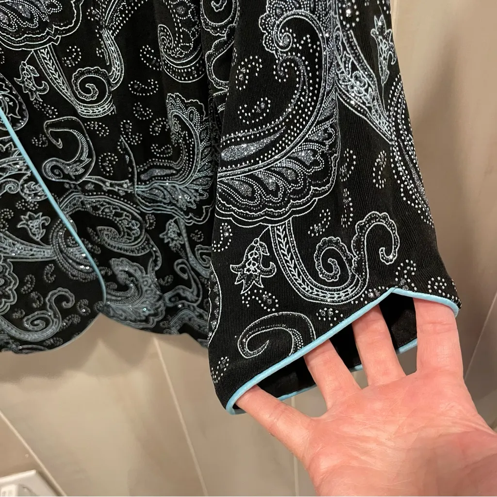 Cute Vintage 90s sparkly slinky swirl baby blue cardigan mandarin collar top - Image 6