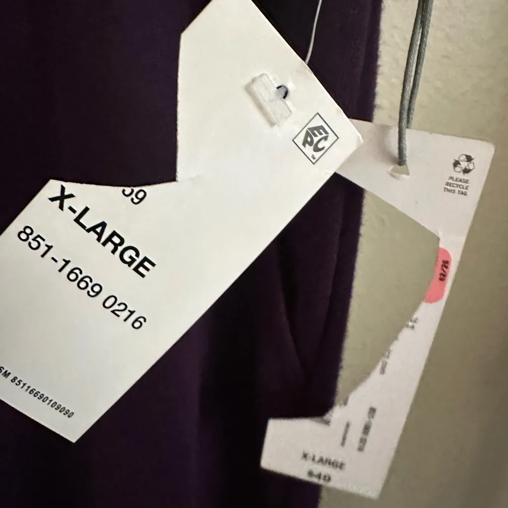 LIZ CLAIBORNE Purple Sweat Pants. - Image 6