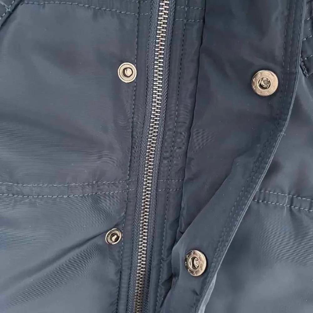 Coffeeshop Navy Blue Zip Front Puffer‎ Vest Size M - Image 5