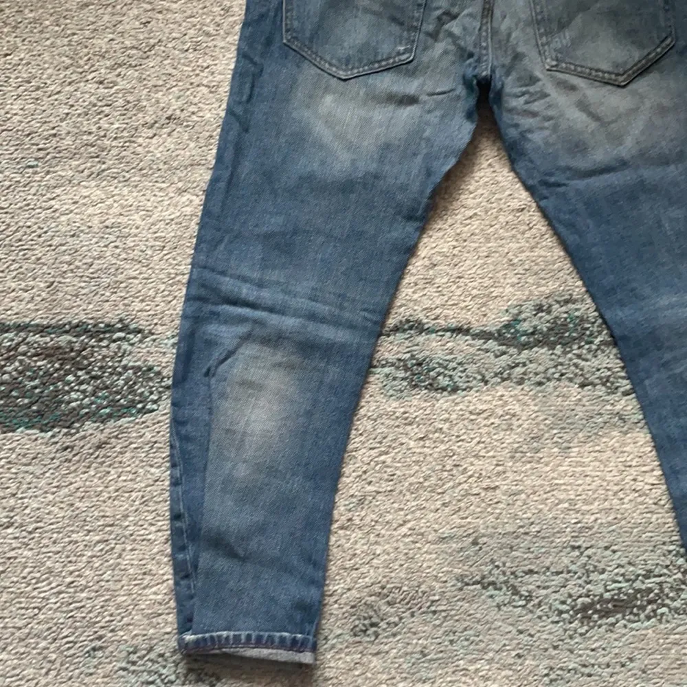 ZARA  distressed denim - Image 10