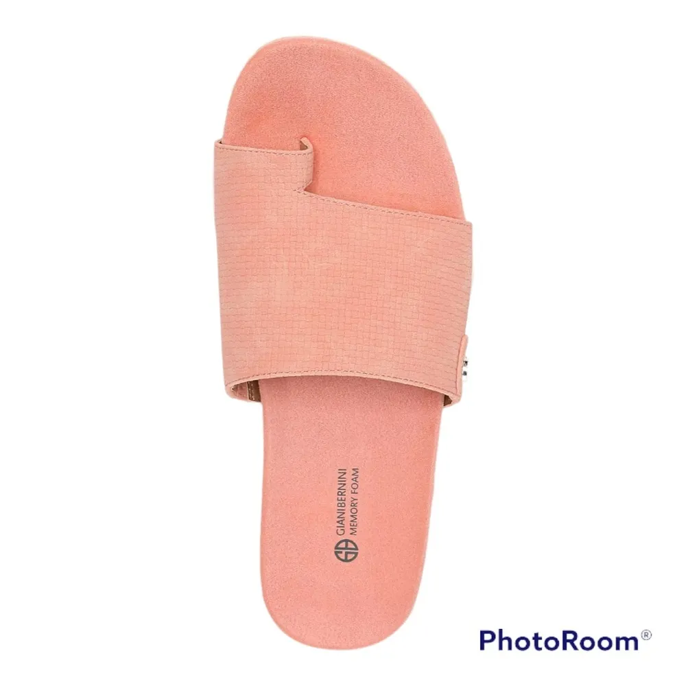 Giani Bernini Cristeena Thong Slide Flat Sandals size 7.5 - Image 2