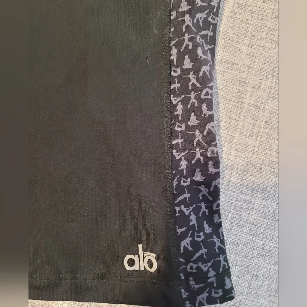 ALO YOGA TANK TOP - Image 7