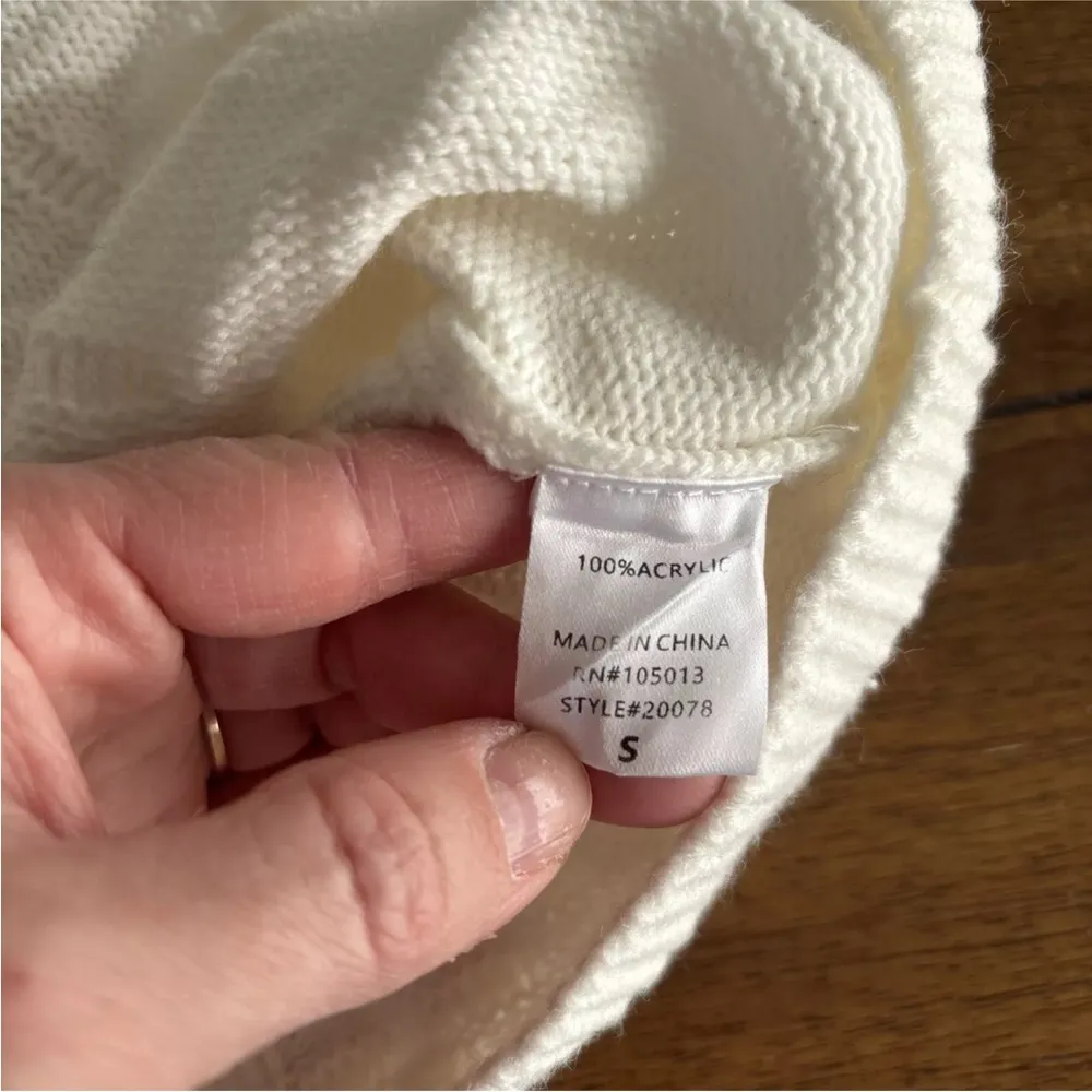 Andree by the Unit Small Ivory Spagetti Strap Tank Sweater Knit - Image 11