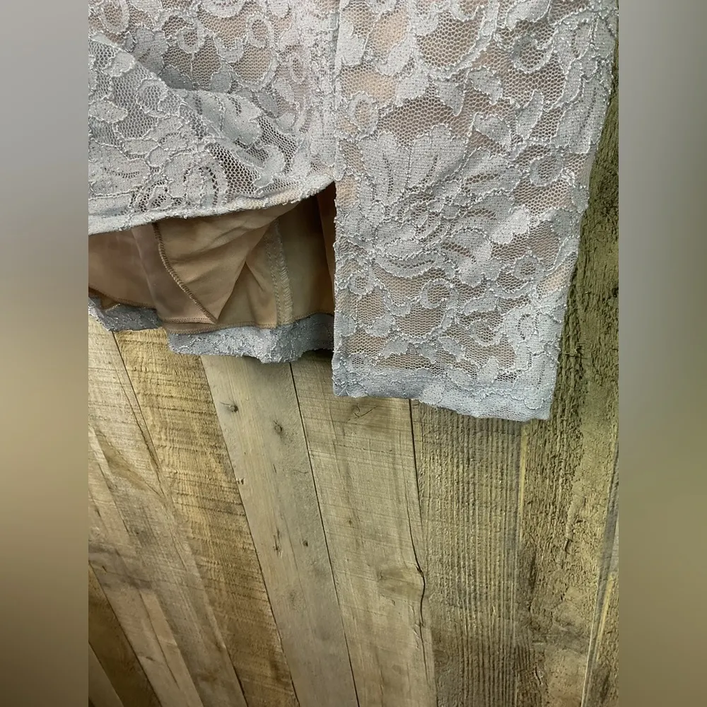 Sequin Hearts Size 7 Metallic Light Blue Over Tan Liner Padded Sleeveless Dress - Image 4