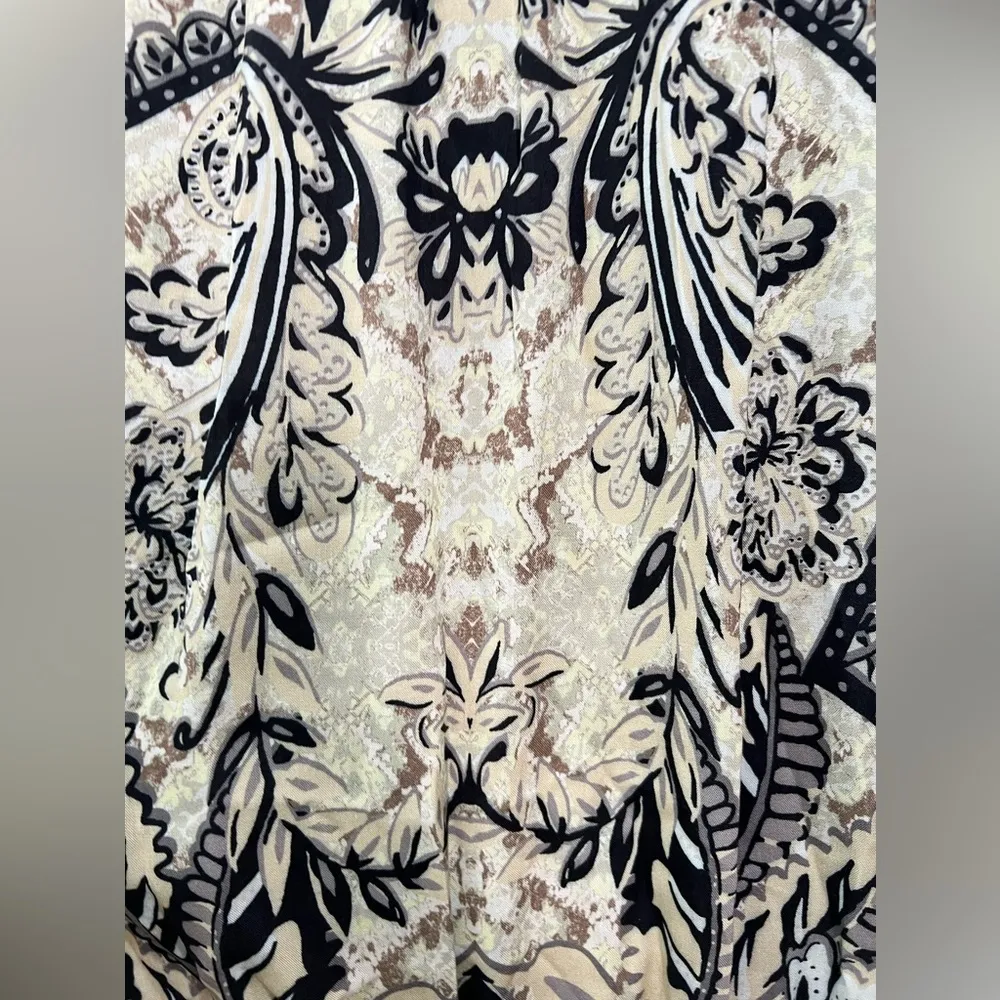 Hale Bob Geri Halter Romper. Size small NWT - Image 6