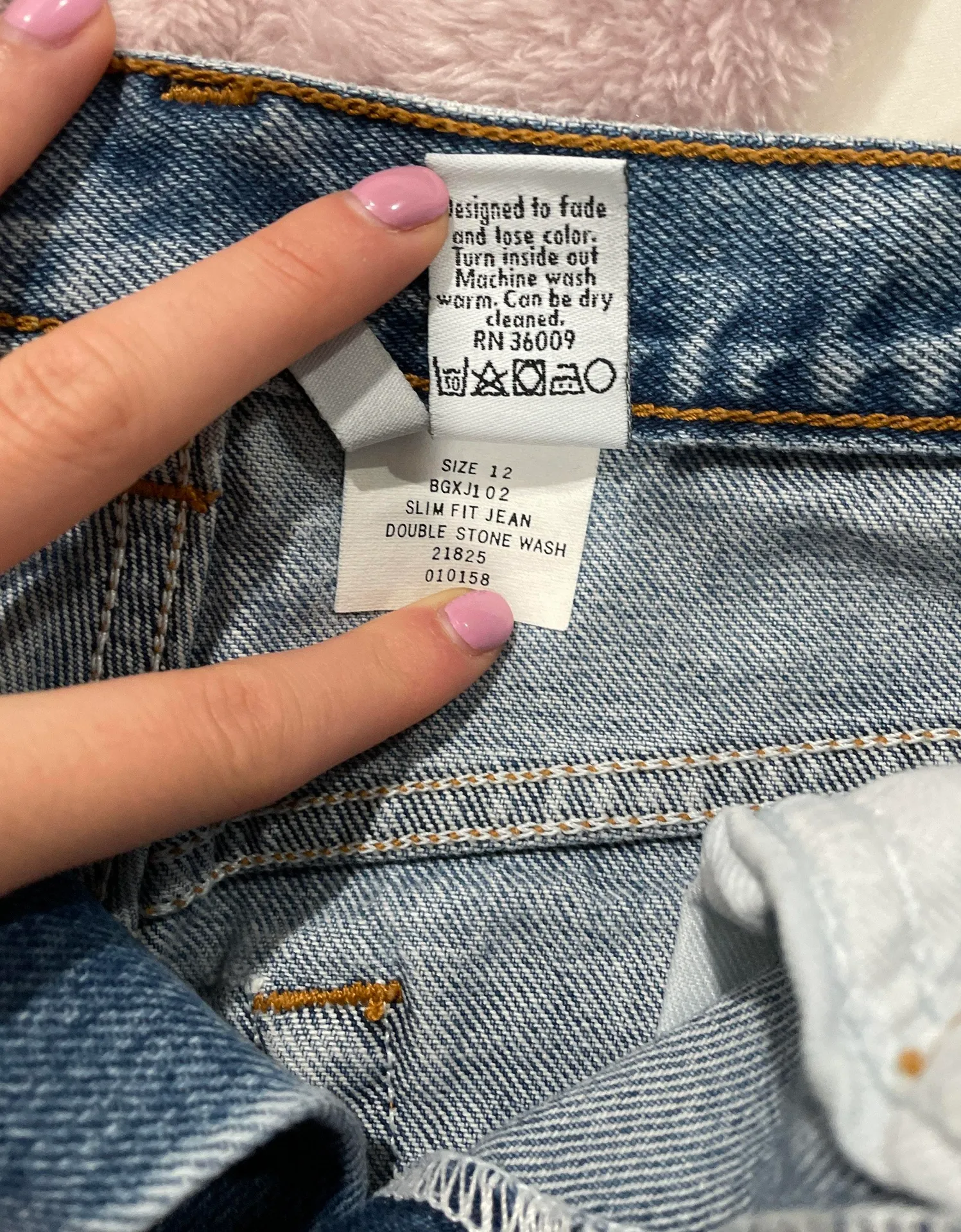 Calvin Klein Vintage  Denim Shorts - Image 6