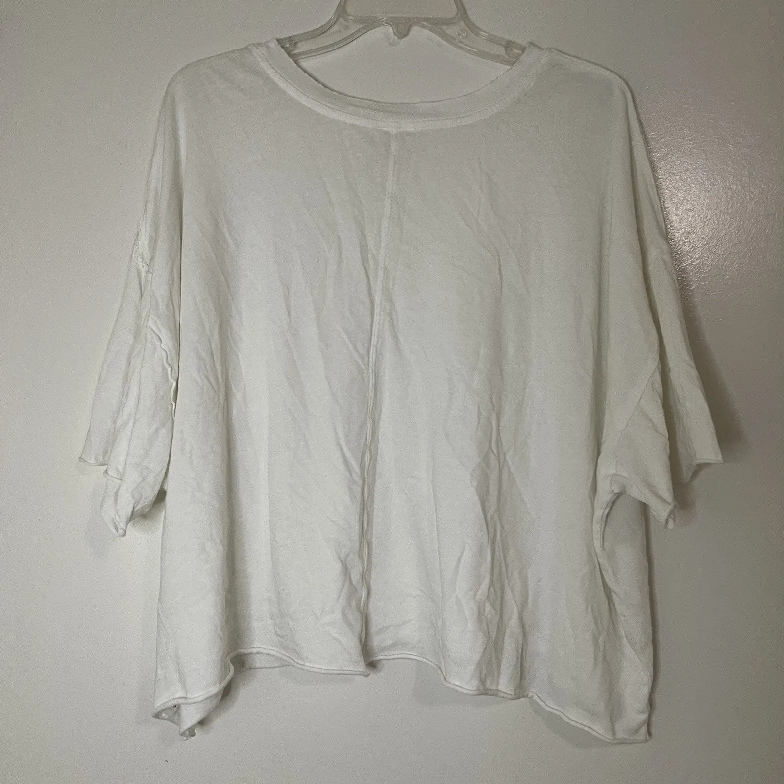 Free People oversized white pocket cropped cotton tshirt size Large - Image 3