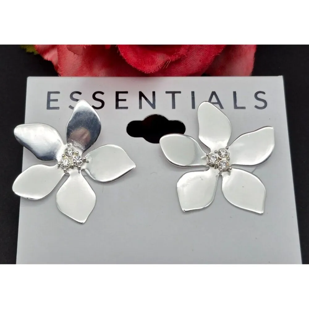 NWT Essentials by Macy's Silver Plated 1.5" Flower Floral Statement Earrings - Image 3