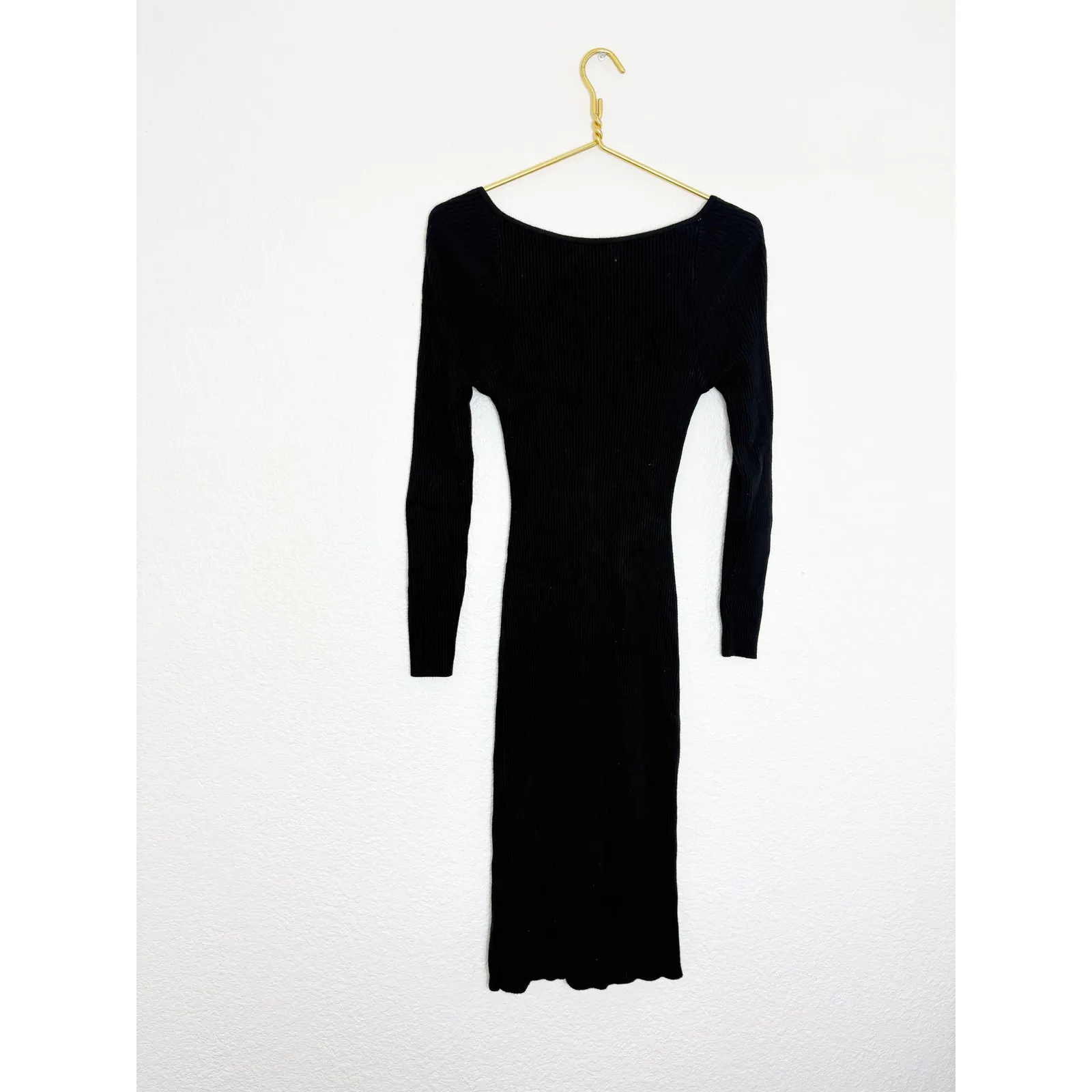 Abercrombie & Fitch Cinched Front Cutout Midi
Sweater Dress Size Small Black - Image 13