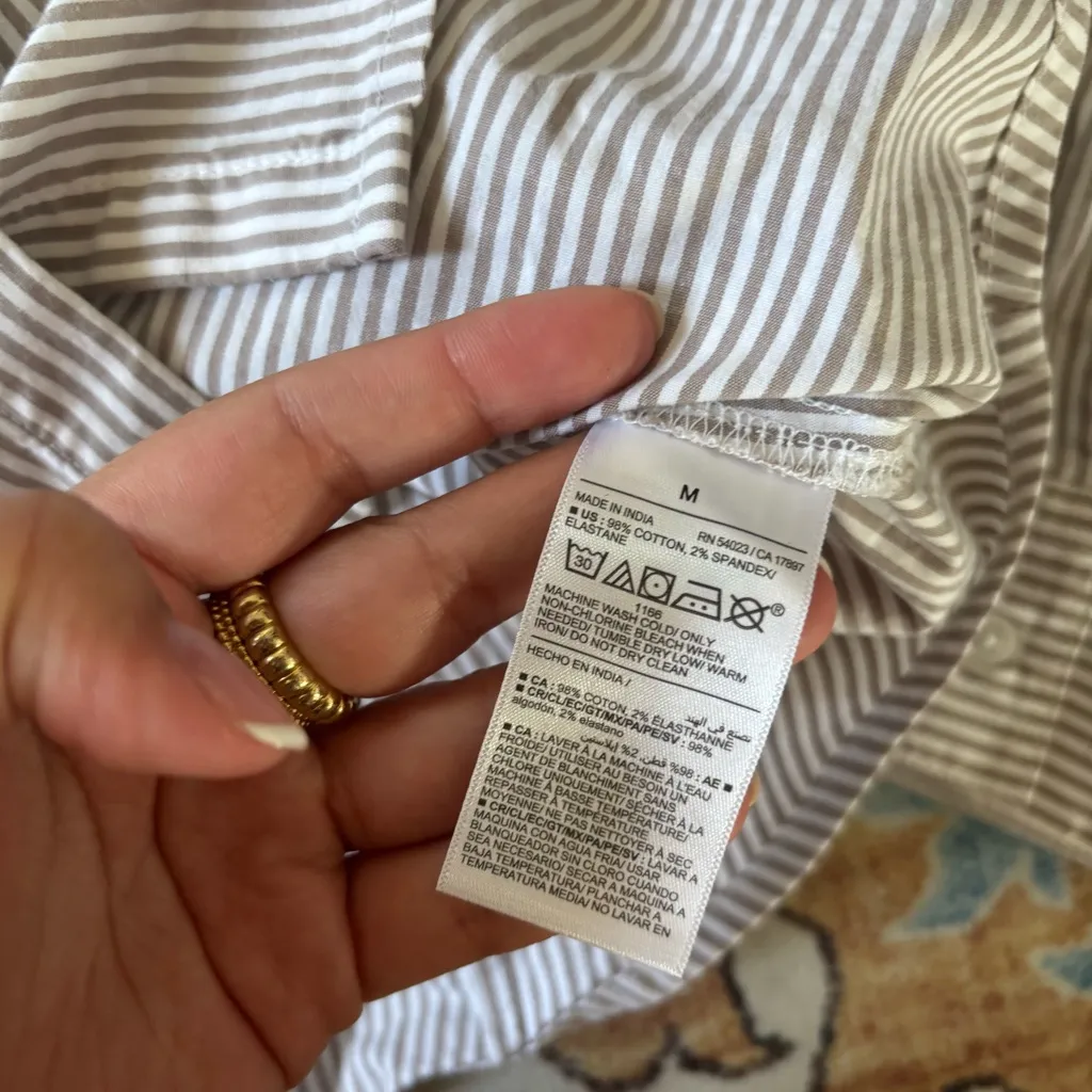 Old Navy The Slim Shirt Tan Pin Striped Collared Top Office Siren Medium - Image 6