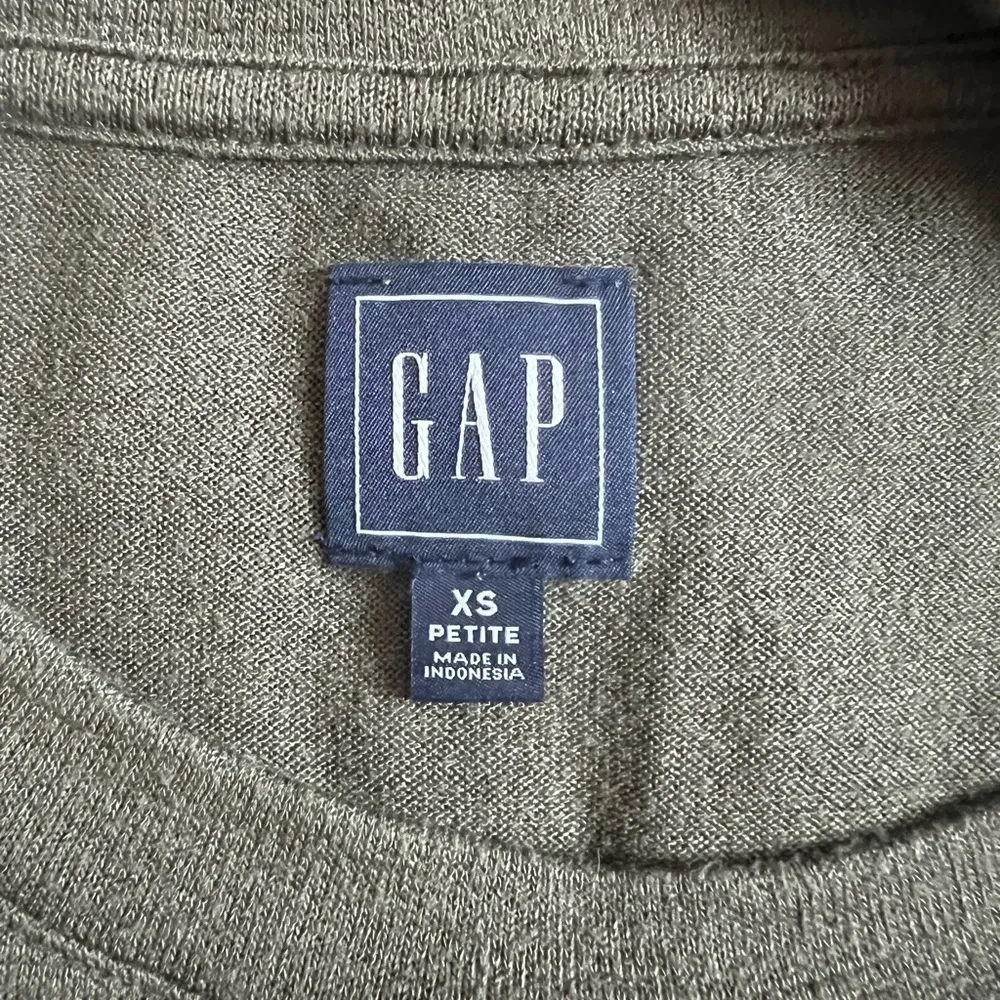 Gap Front‎ Twist Tank Top - Image 3