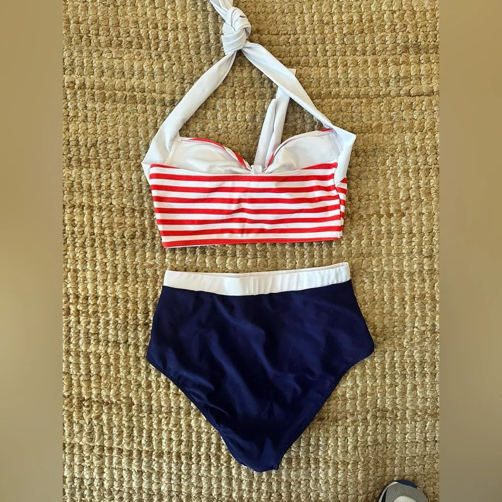 Red and White Striped Bikini Top with Navy High - Image 2