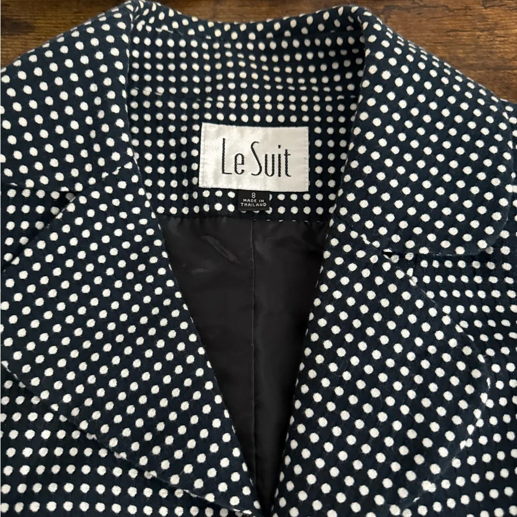 Le Suit Navy and White Polka Dot Blazer - Image 6