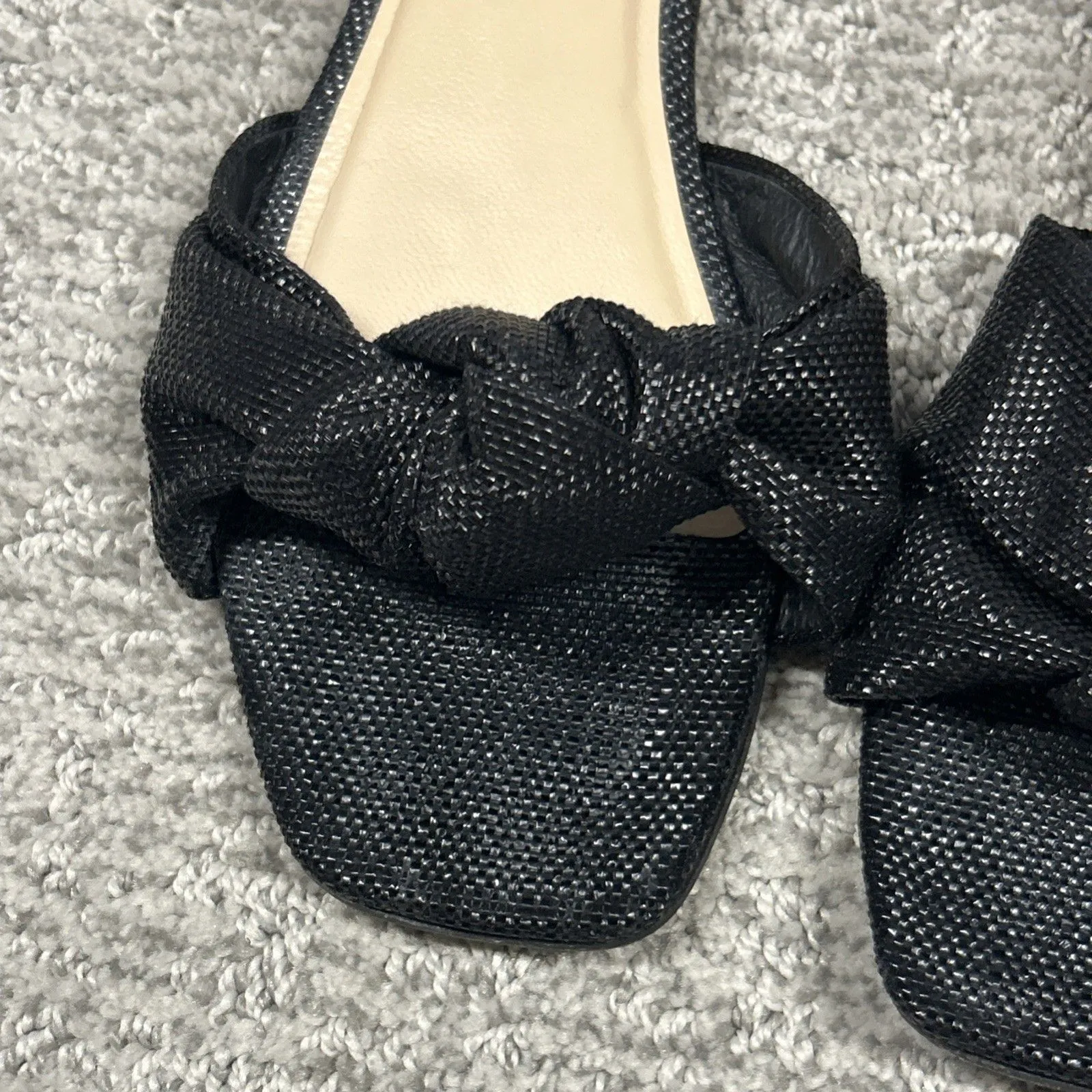 Tuckernuck Raffia Brit Sandals Womens 8 Black Slip On Slides Bow Knot Flats - Image 6