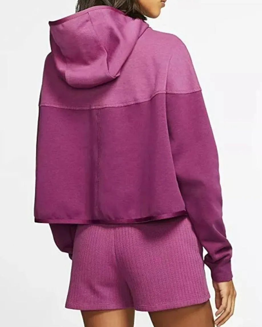 Nike Tech Fleece Sweatshirt - Image 2