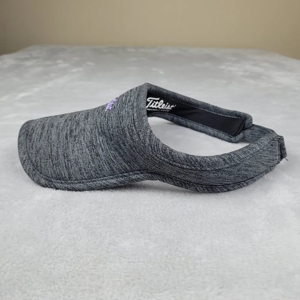 Titleist  Women's Visor Hat Golf Gray Adjustable - Image 3