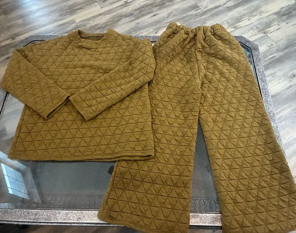 Quilted long sleeve sweater & matching bottom set Mustard Color Yellow - Image 1