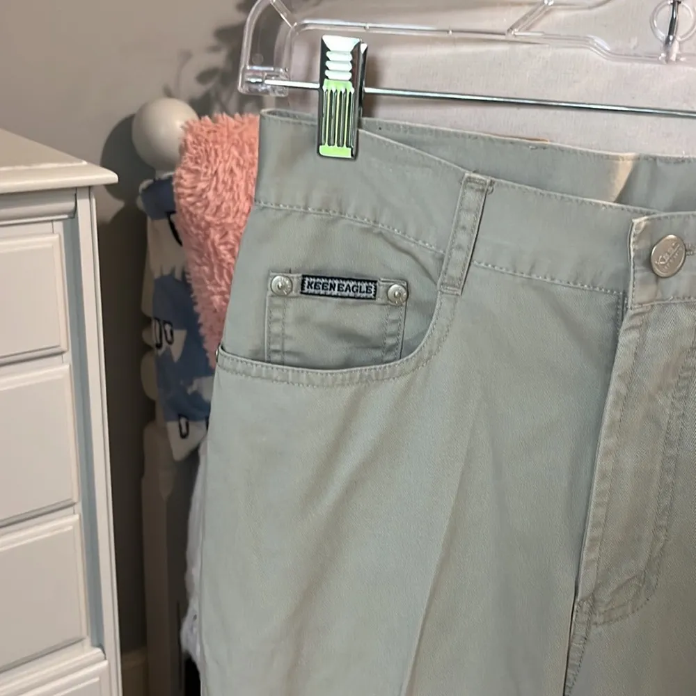 Keen  Eagle Jeans Khakis Womens 27 - Image 5